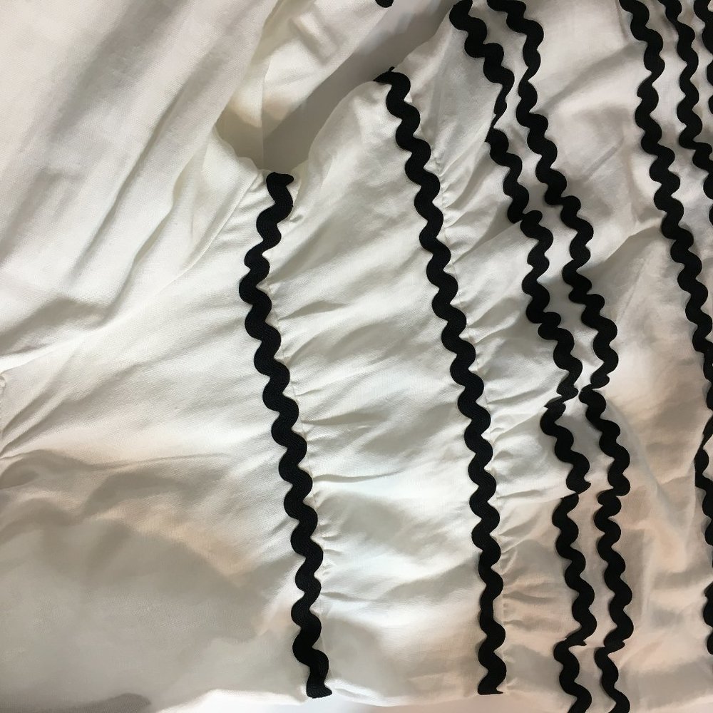 DESIGNER LINEN DRESS - Picture 6 of 8